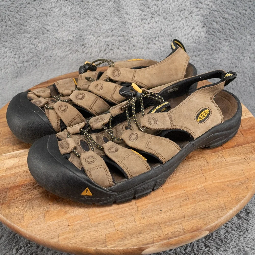 KEEN Newport H2 Sandals Mens 11 Brown Good Waterproof Leather Hiking Shoes
